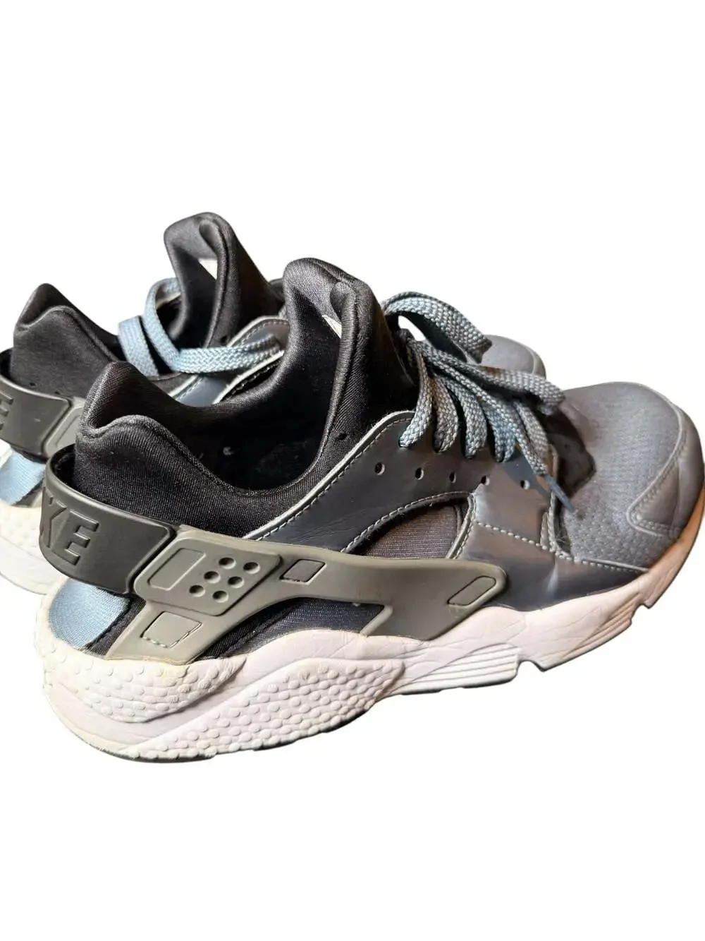 Nike Air Huarache Run Women's Grey/Black Running Sneakers